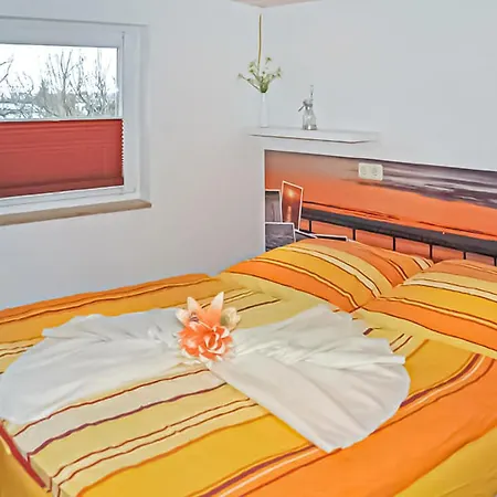 Ferienhaus Wolgast 펜션 볼가스트